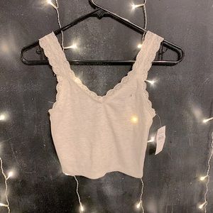 •• NEVER WORN •• NEW WITH TAGS ••